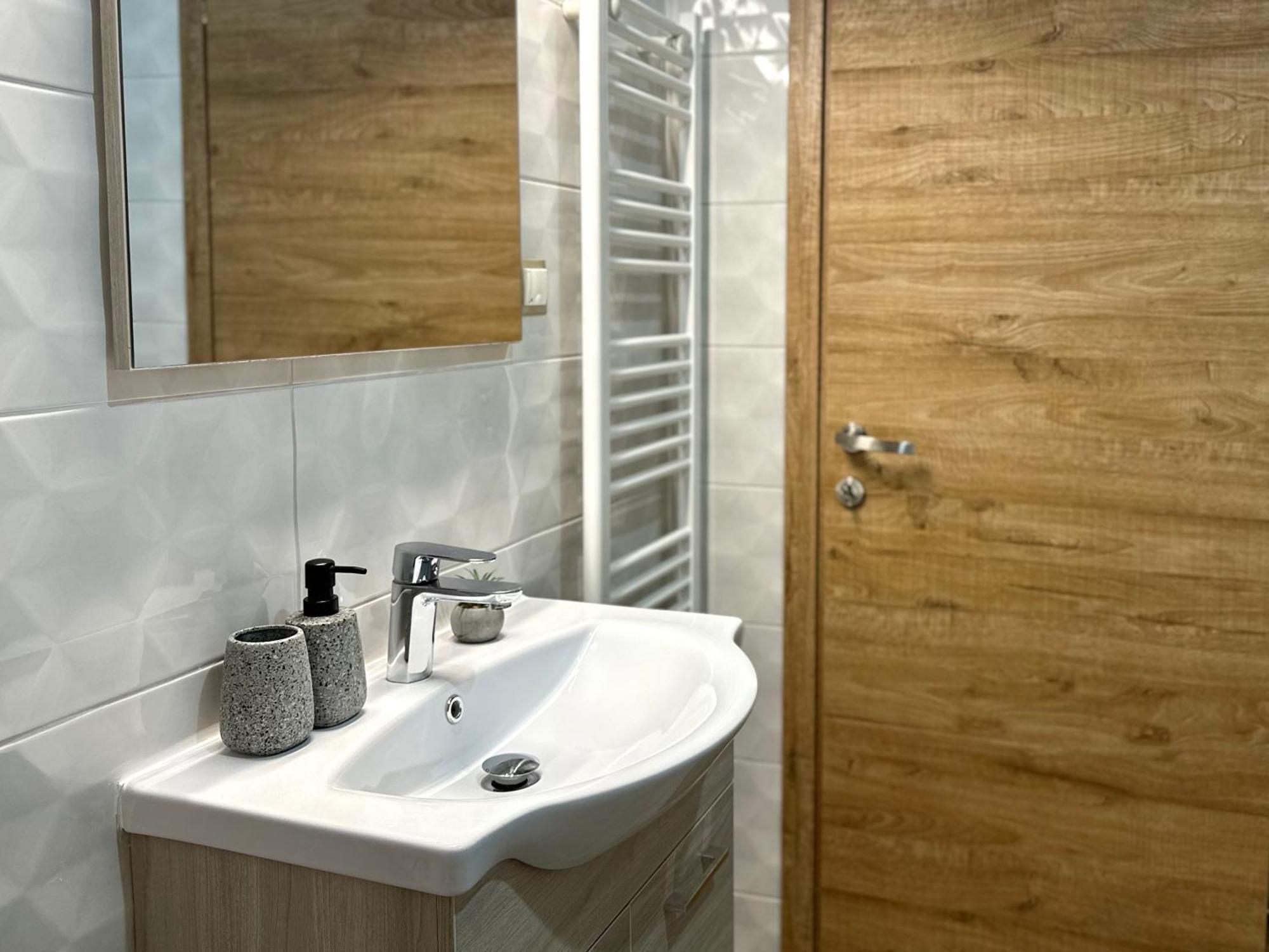 Εmerald Luxury Suite סלוניקי מראה חיצוני תמונה
