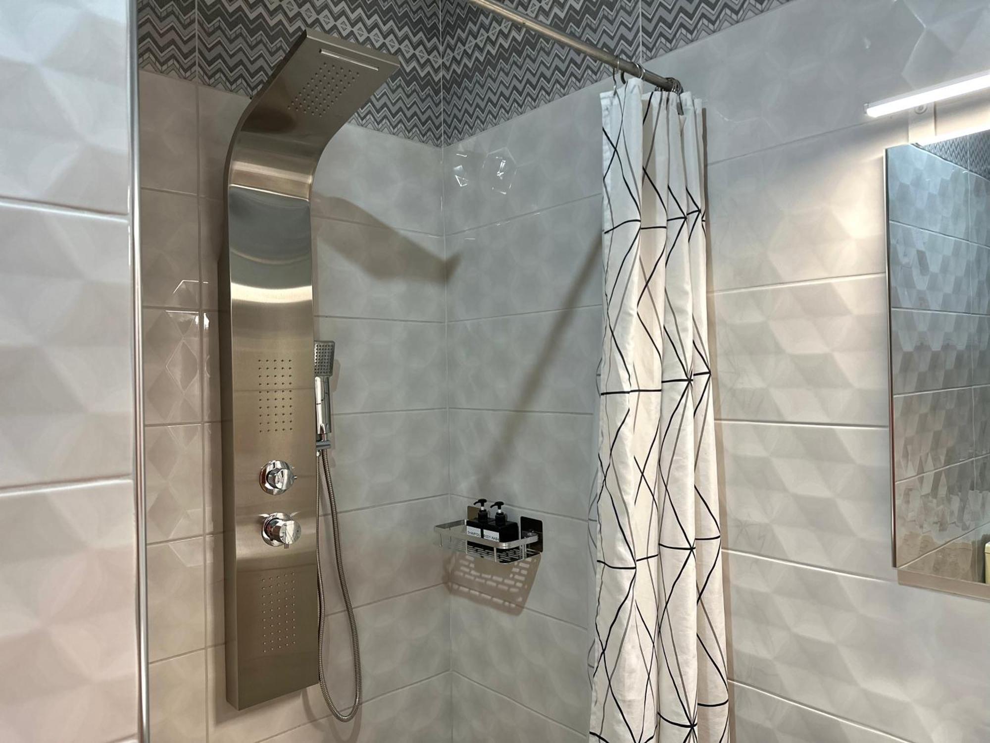 Εmerald Luxury Suite סלוניקי מראה חיצוני תמונה